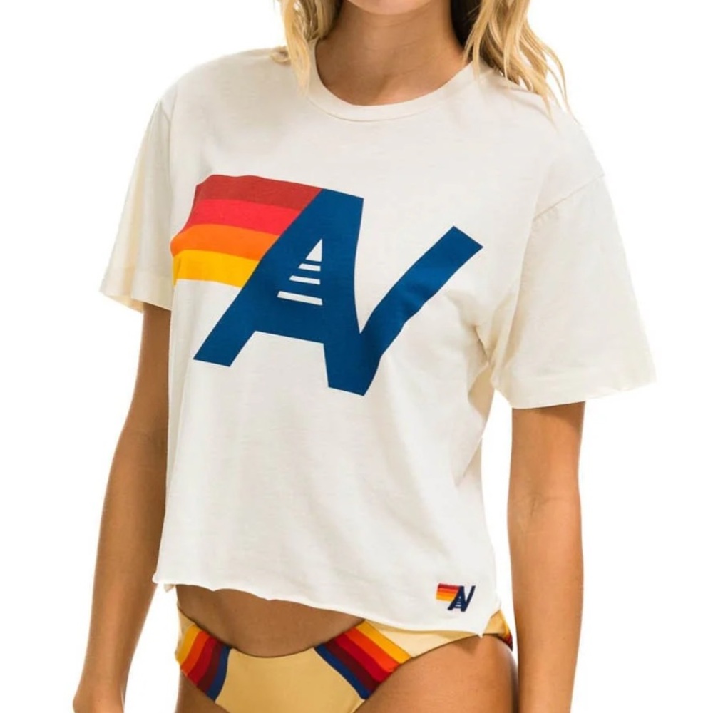 Aviator nation logo boyfriend T in beige size small